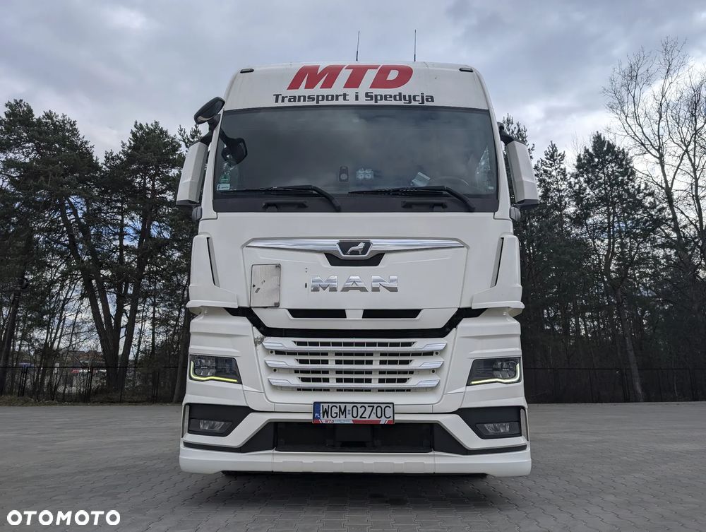MAN TGX - 8