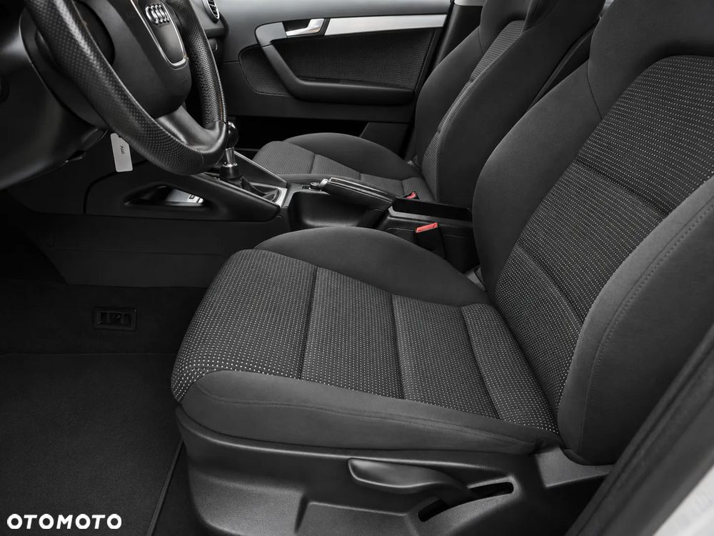Audi A3 Sportback 1.4 TFSI Attraction - 19