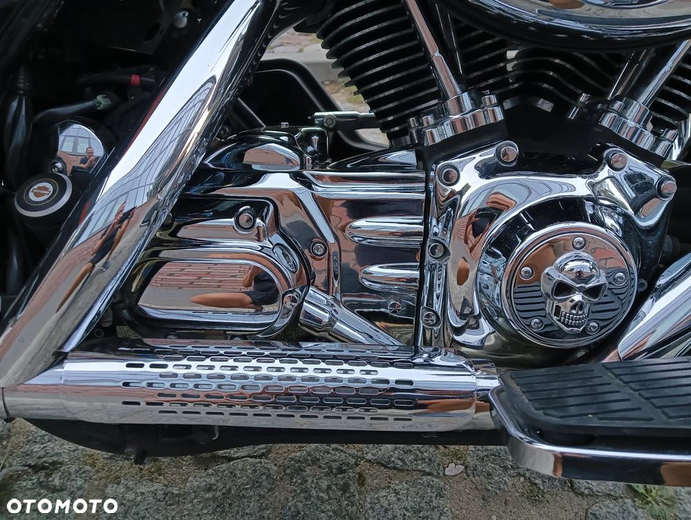 Harley-Davidson Touring Road King - 28