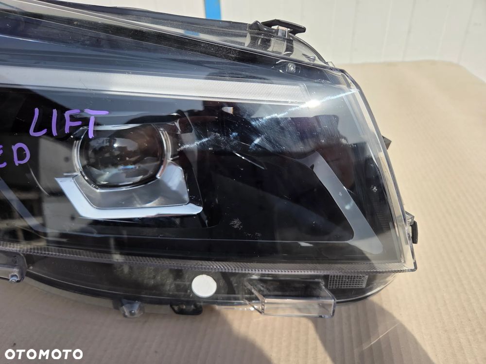 Lampa przednia prawa Opel Vivaro C Opel Zafira D LIFT FULL LED   9847209880 - 2