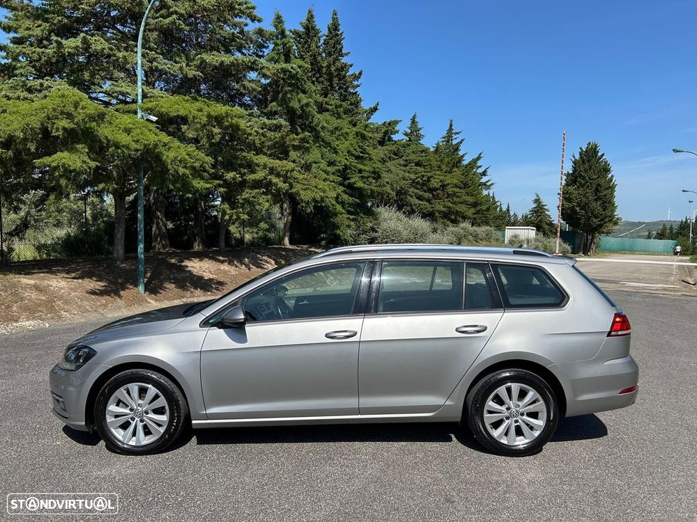 VW Golf Variant 1.6 TDi Confortline - 4