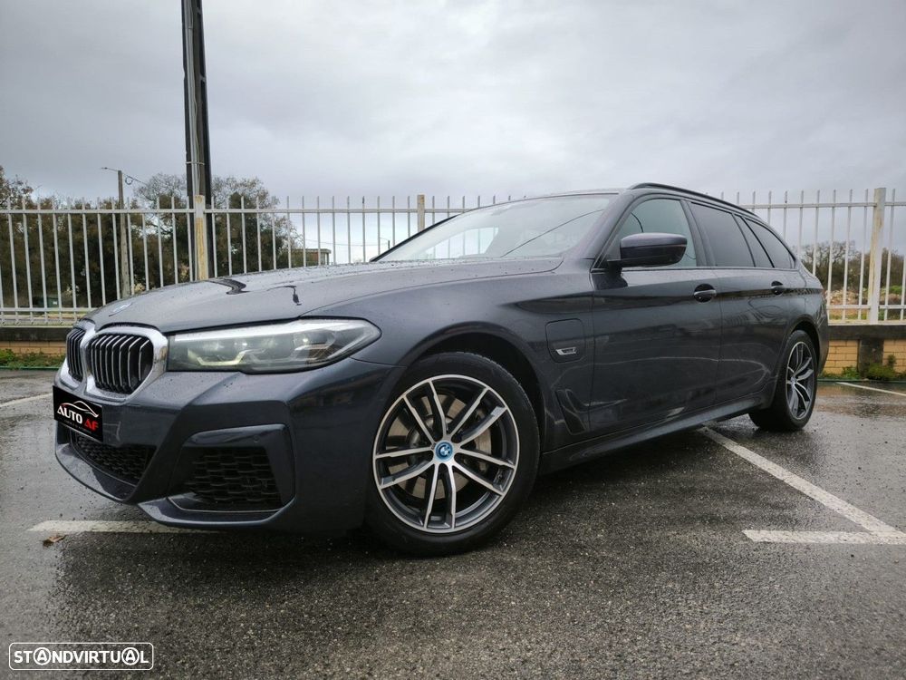 BMW 520 e Pack M - 1