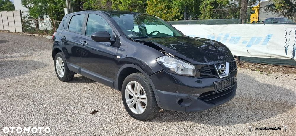 Nissan Qashqai - 2