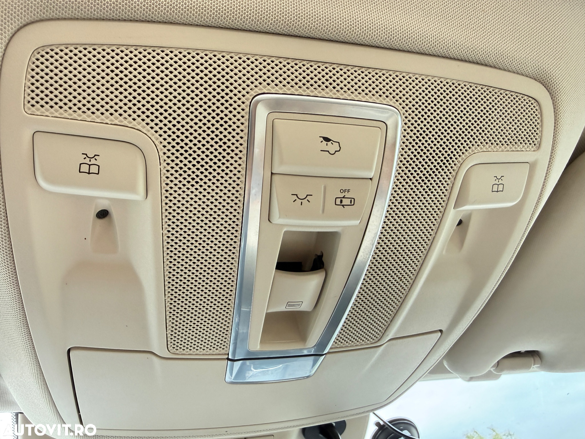 Mercedes-Benz GLS 450 4Matic 9G-TRONIC - 25