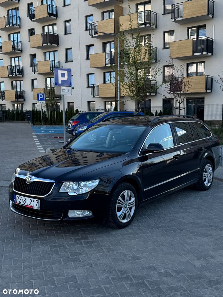 Skoda Superb 1.4 TSI Exclusive - 4
