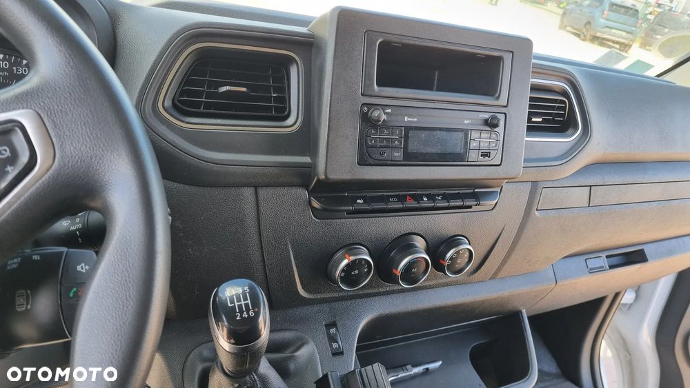 Renault Master - 22