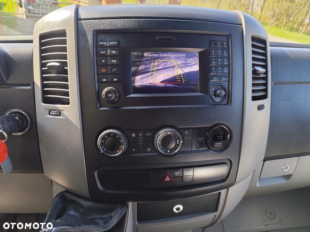 Volkswagen Crafter - 21