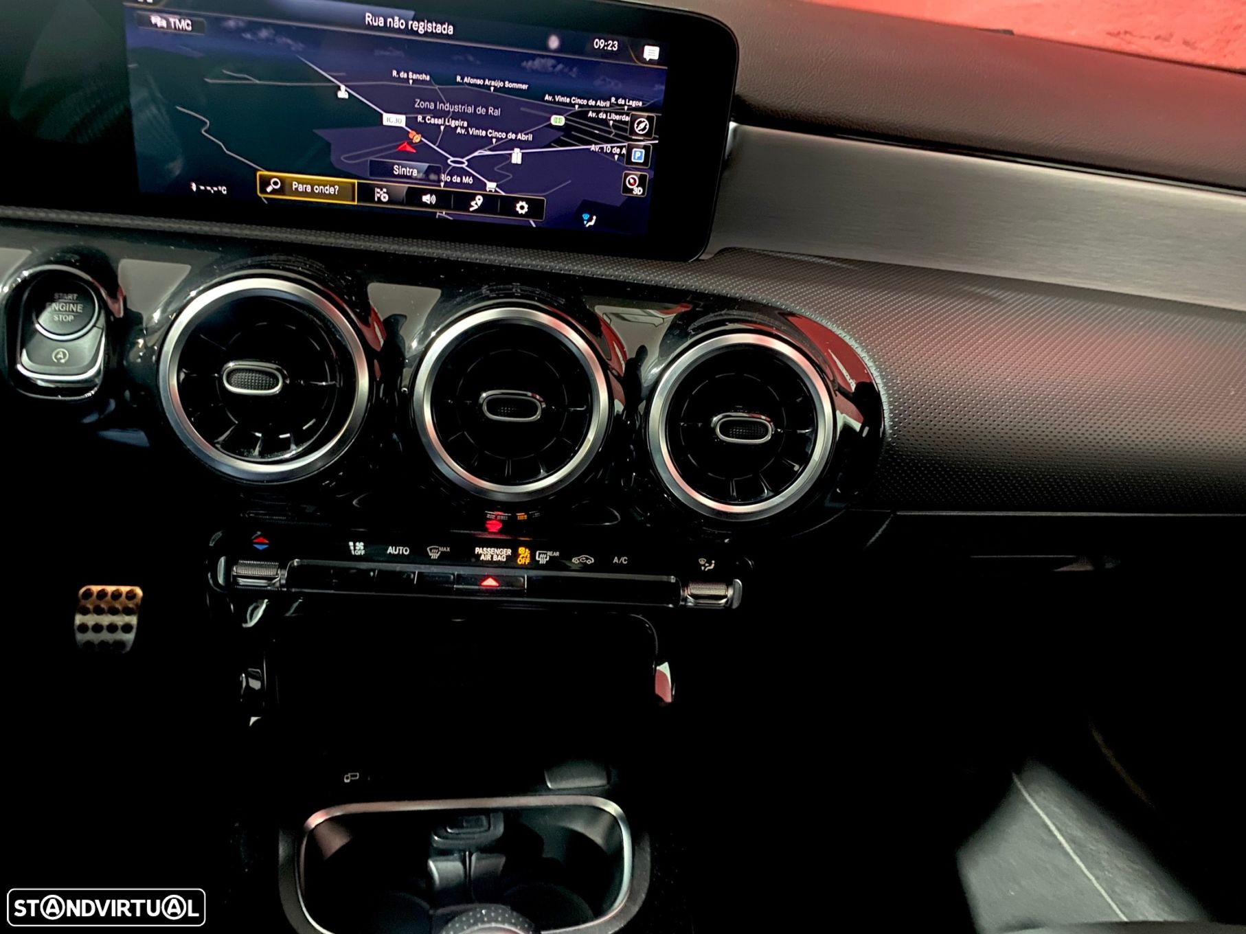 Mercedes-Benz A 180 d AMG Line - 45