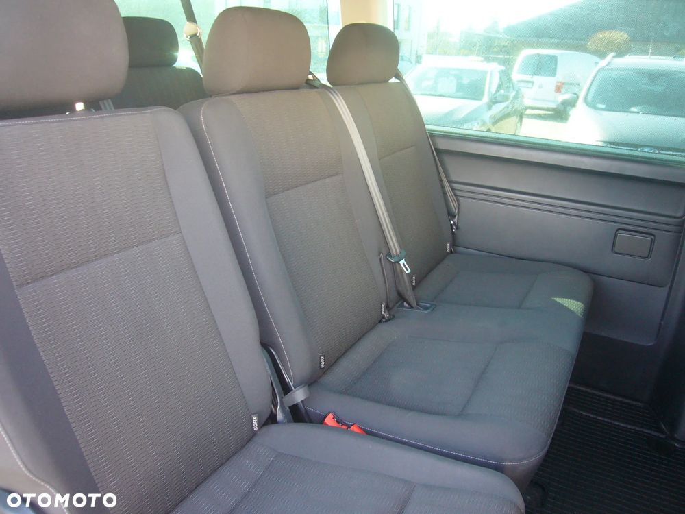 Volkswagen Caravelle 2.0 TDI L1 Comfortline - 17