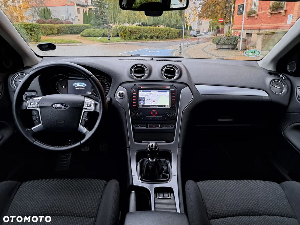 Ford Mondeo 2.0 TDCI Titanium - 33