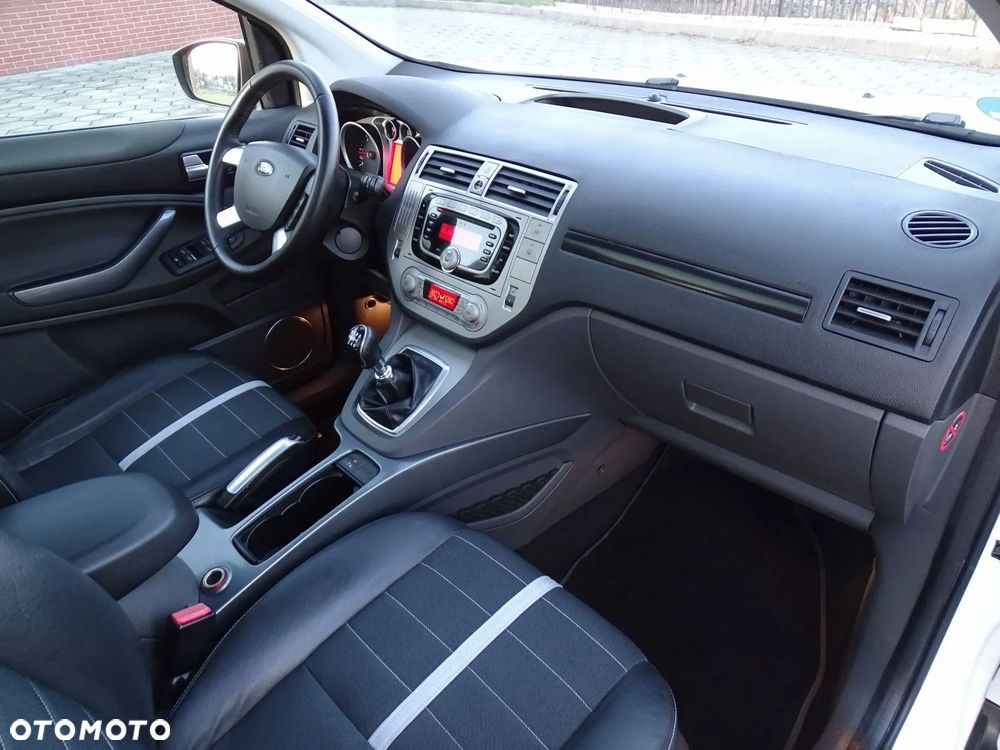 Ford Kuga 2.0 TDCi 4WD Titanium Plus - 18