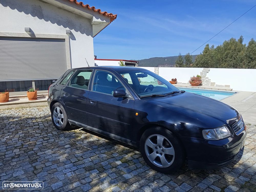 Audi A3 1.9 TDI Attraction - 8