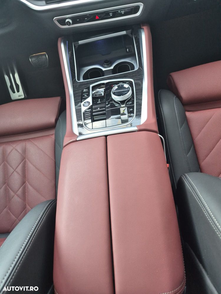 BMW X6 xDrive40i - 7