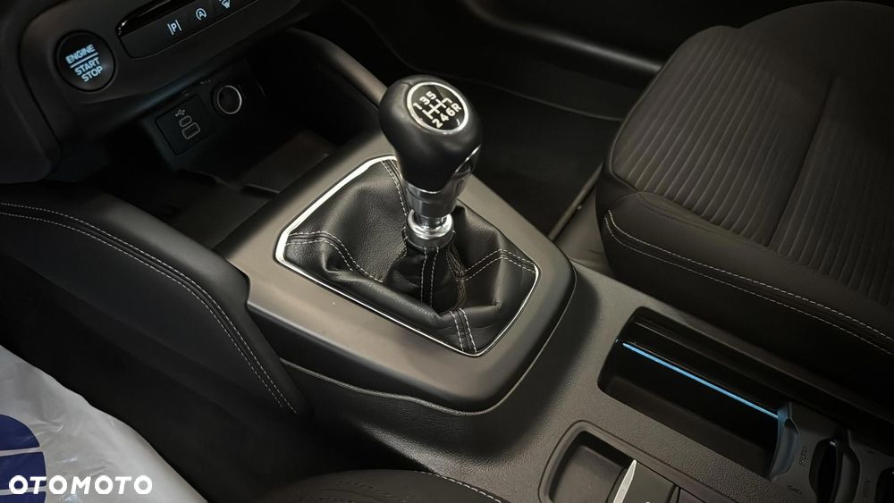 Ford Focus 1.0 EcoBoost mHEV Titanium X - 16