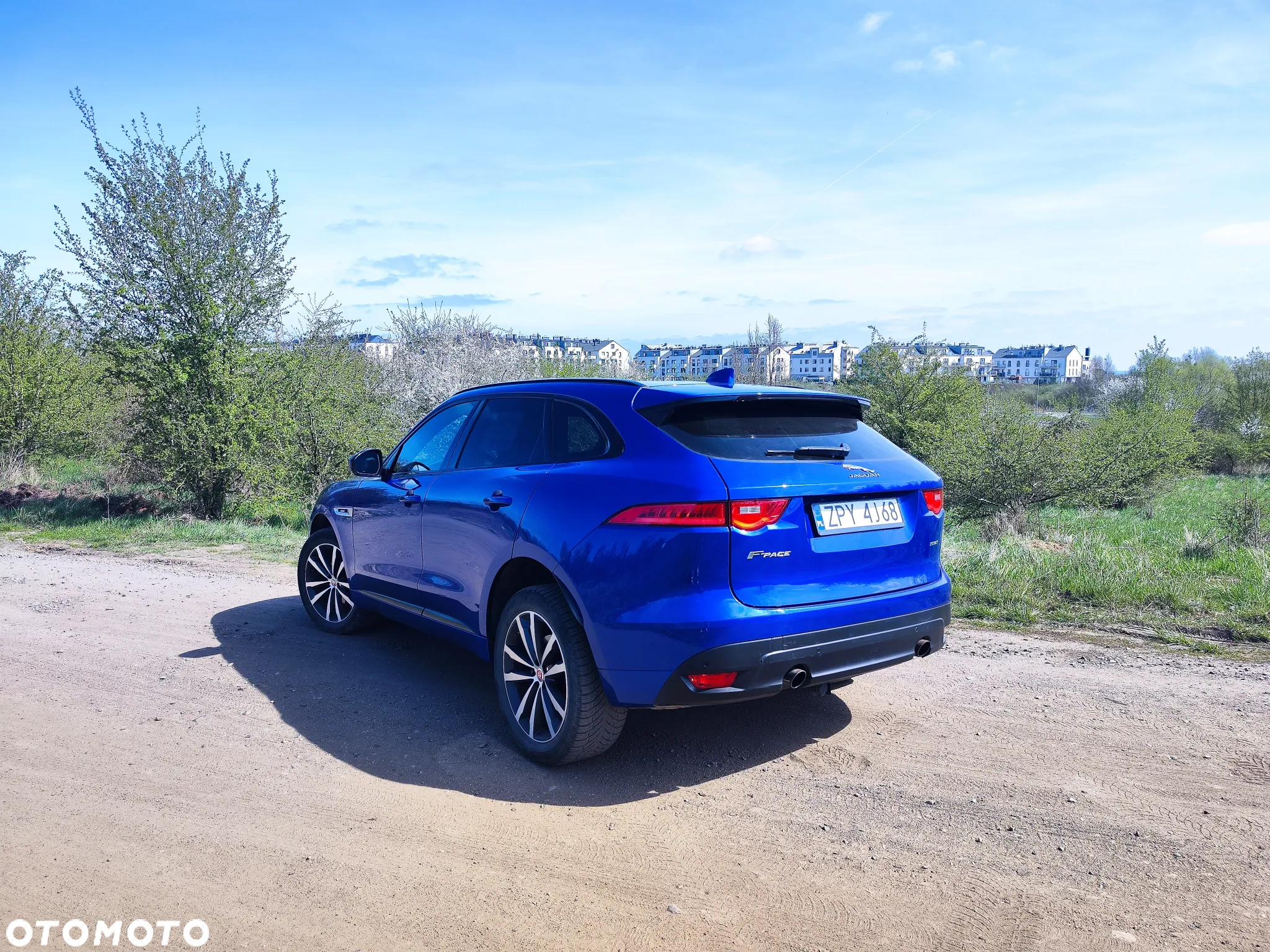 Jaguar F-Pace 2.0 i4D AWD R-Sport - 18