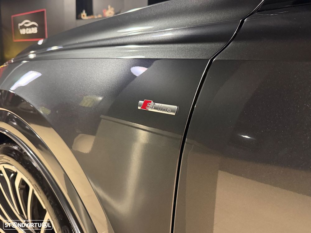 Audi Q8 60 TFSIe quattro S line Tiptronic - 16