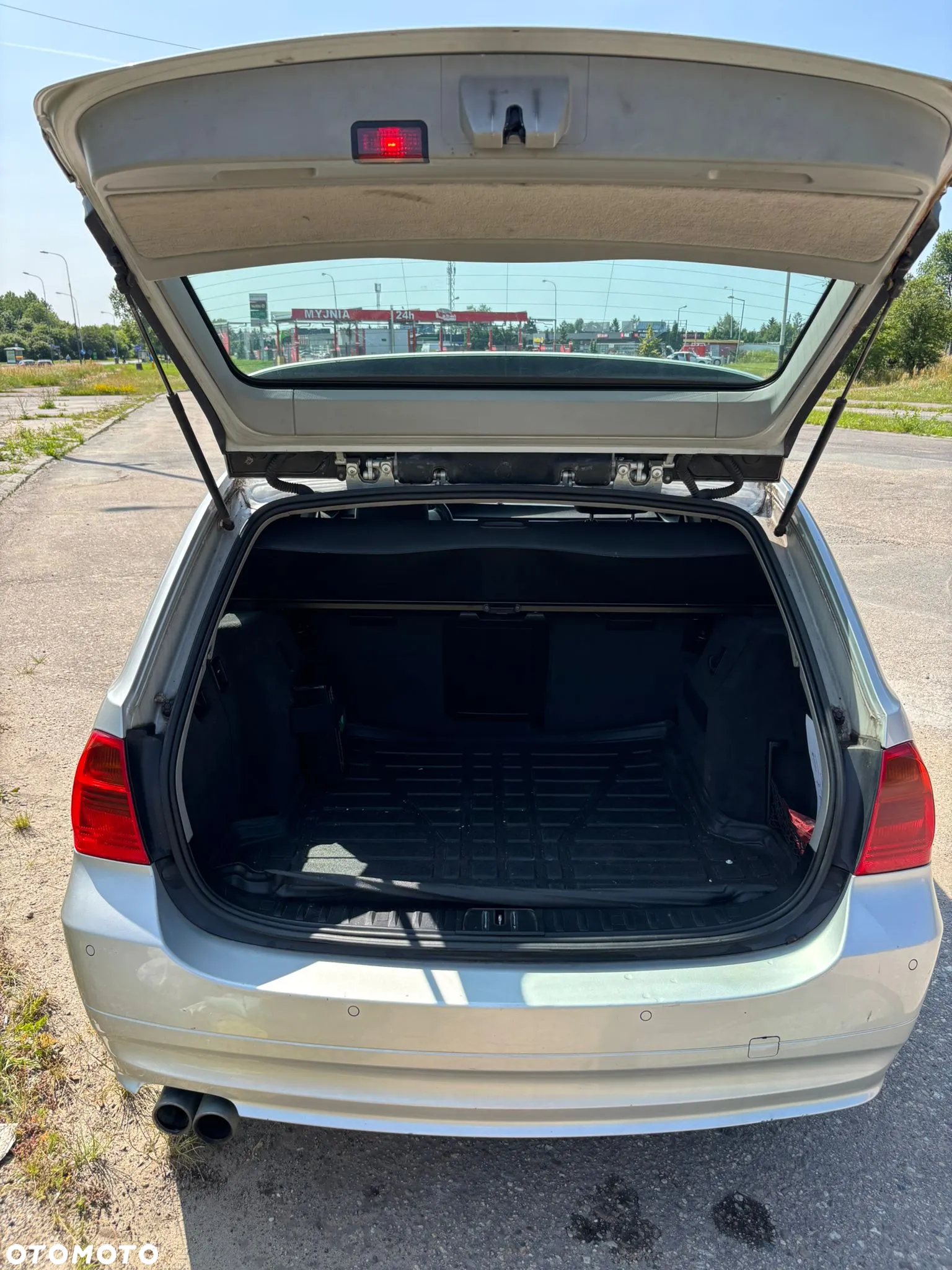 BMW Seria 3 330xd DPF Touring - 9