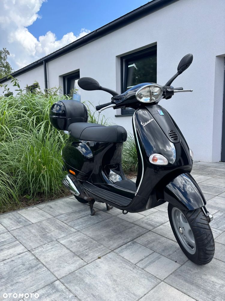 Piaggio Vespa - 5