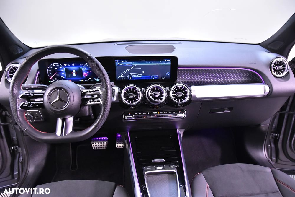 Mercedes-Benz GLB - 10