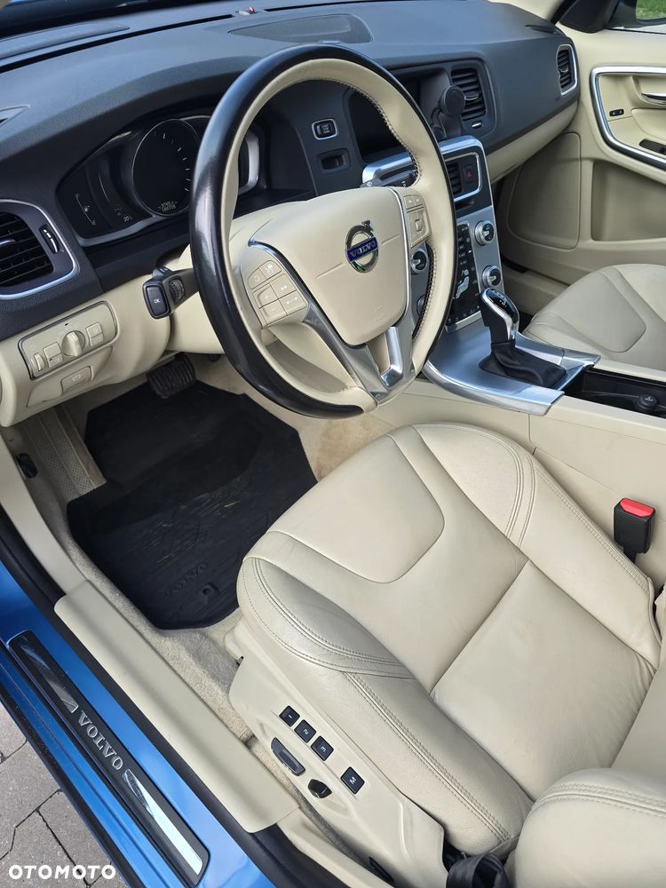 Volvo S60 T5 Drive-E R-Design Momentum - 26