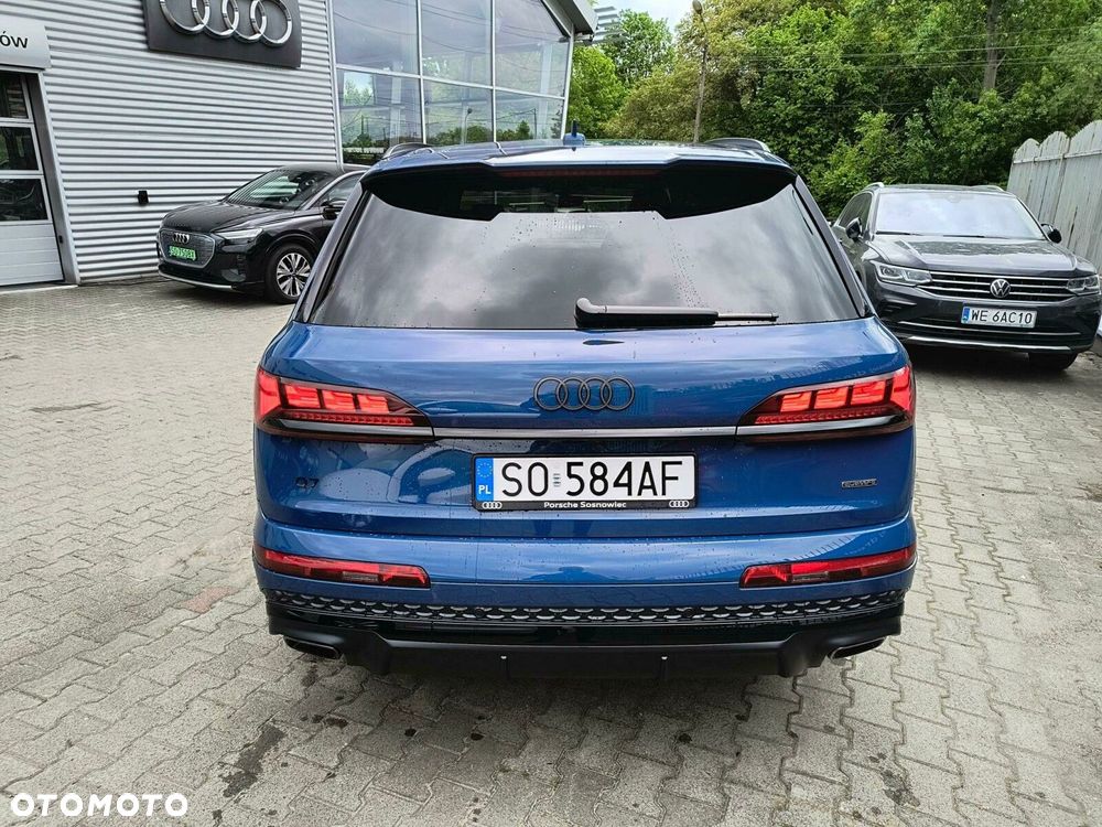 Audi Q7 - 6