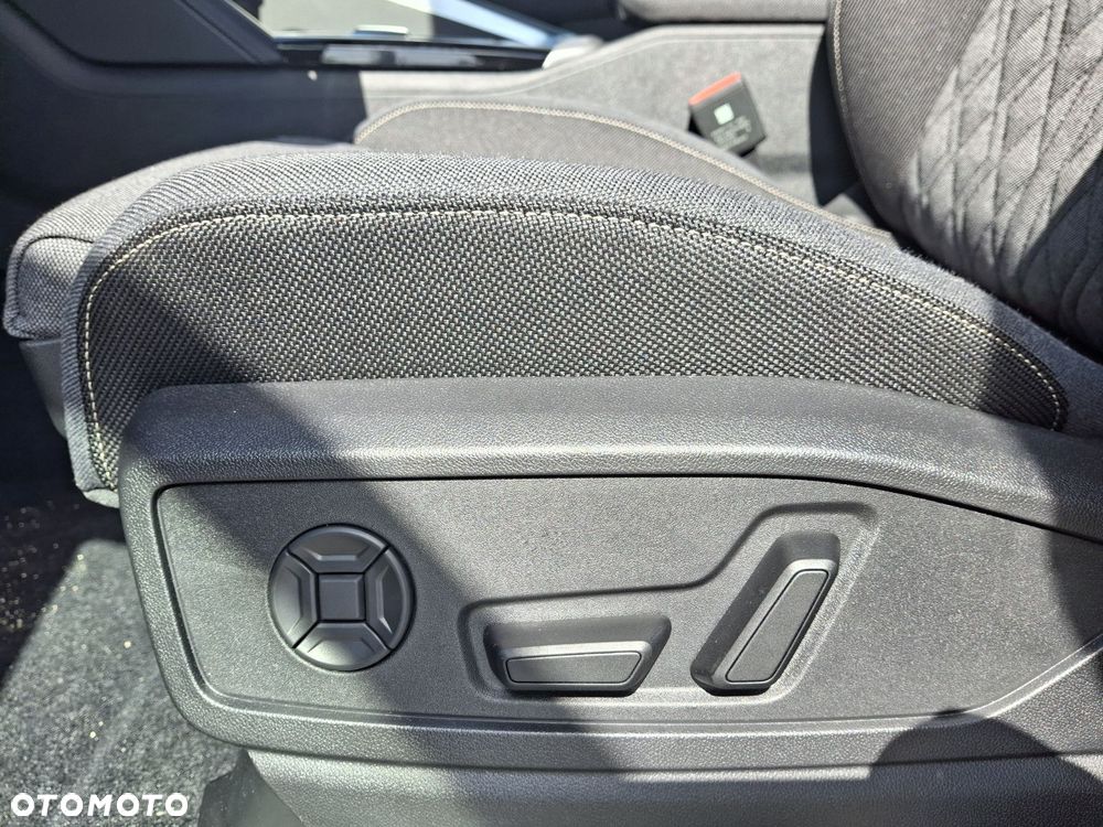 Audi Q5 Sportback - 10