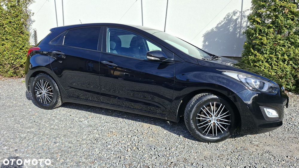 Hyundai i30 1.4 Fifa World Cup Edition - 38