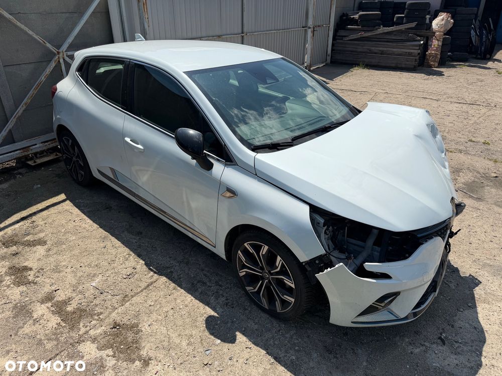 Renault Clio - 1