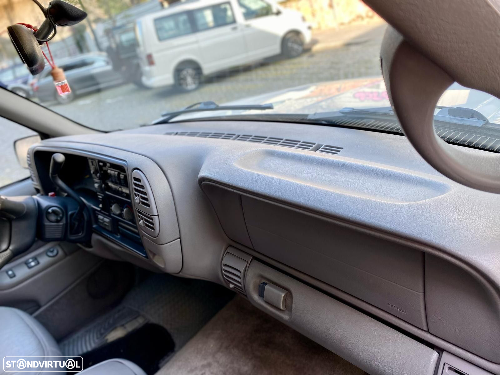 Chevrolet Tahoe - 30