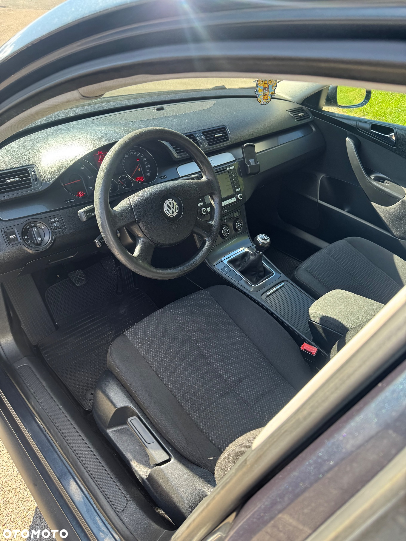 Volkswagen Passat - 26