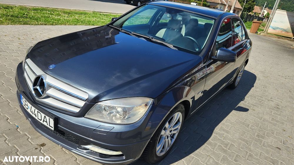Mercedes-Benz C - 1