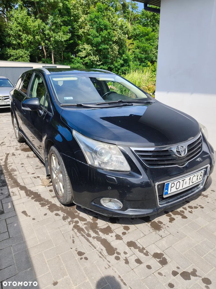 Toyota Avensis 2.2 D-4D 2010 - 1