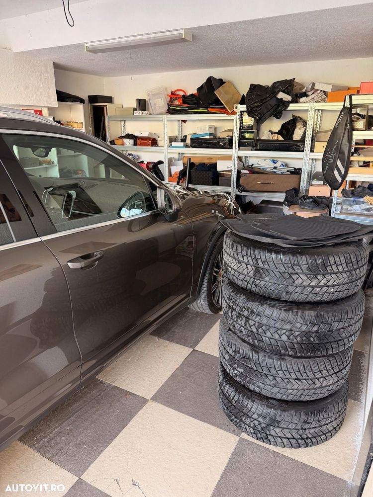 Porsche Cayenne 3.0 L - 27
