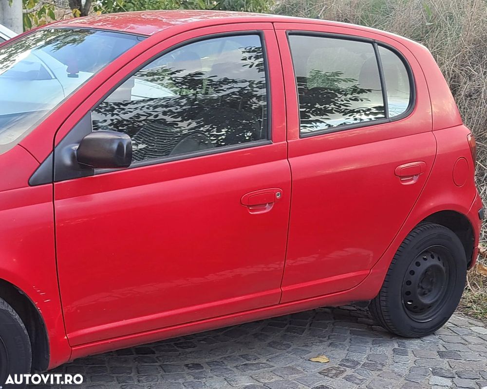 Toyota Yaris 1.3 Luna - 7