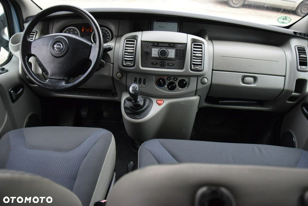 Opel Vivaro - 14