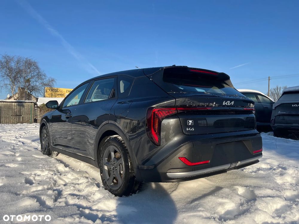 Kia K4 - 6