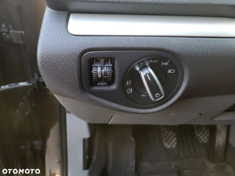 Seat Alhambra 2.0 TDI DPF Ecomotive - 14