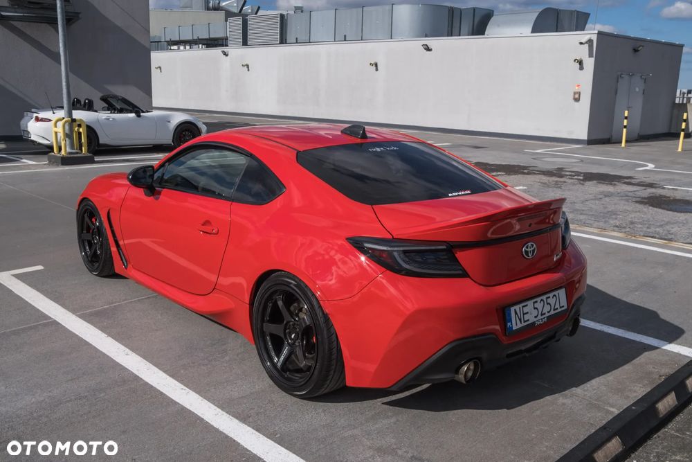 Toyota GR86 2.4 Executive - 5