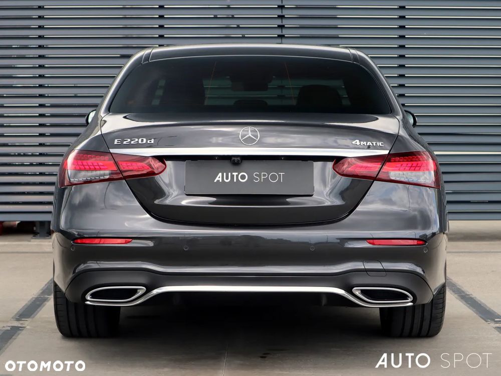 Mercedes-Benz Klasa E 220 d 4-Matic AMG - 5