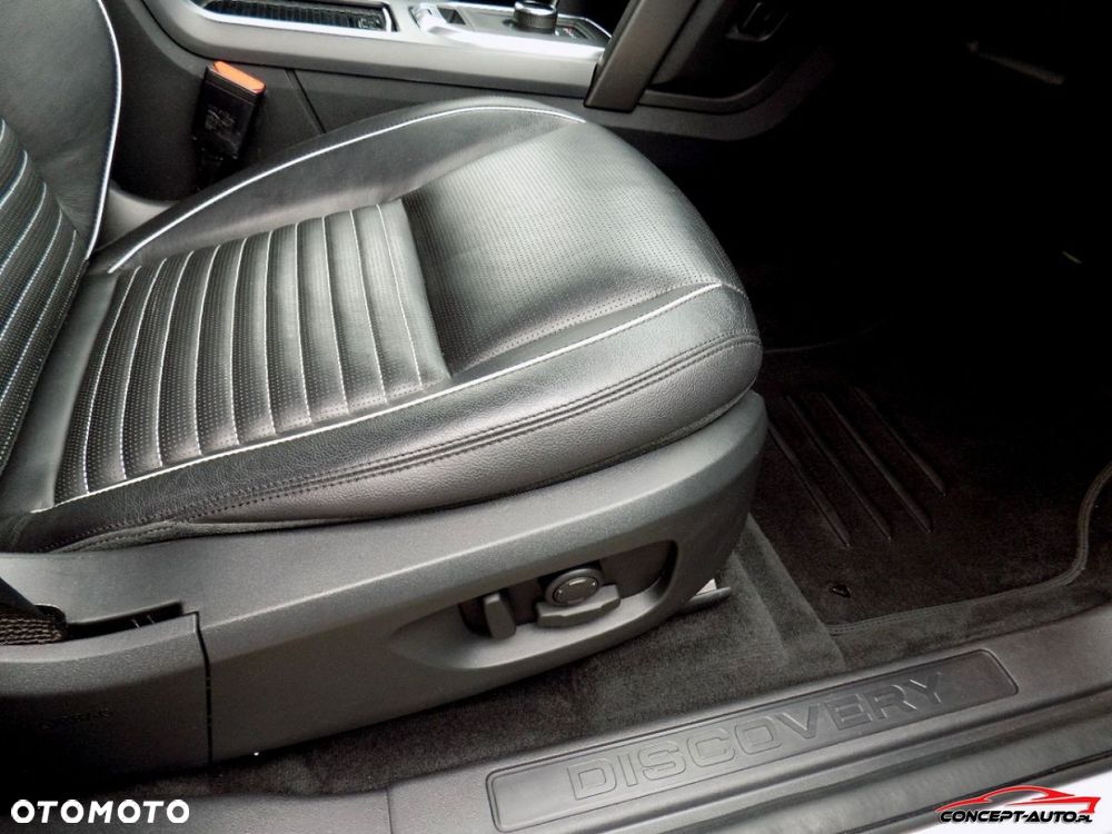 Land Rover Discovery Sport - 21