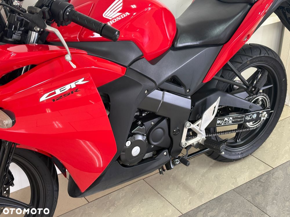 Honda CBR - 12