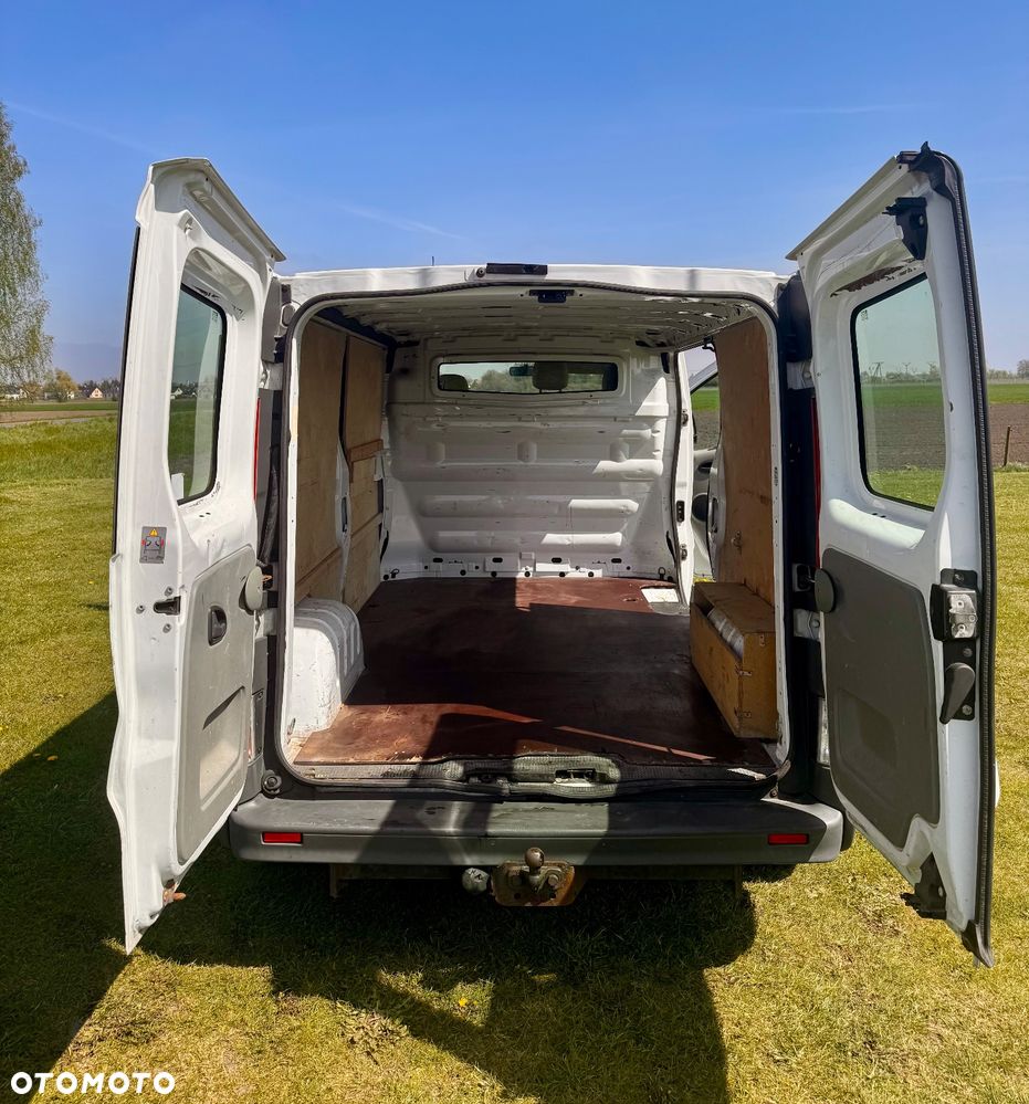 Opel Vivaro - 5