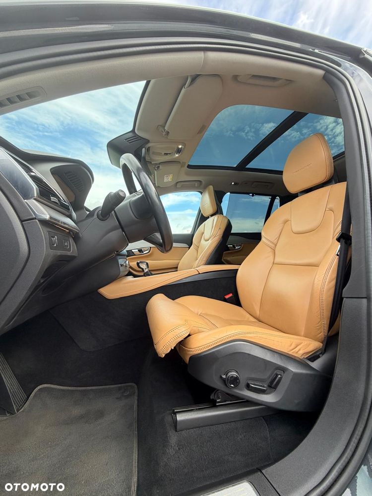 Volvo XC 90 D5 AWD Inscription 7os - 21