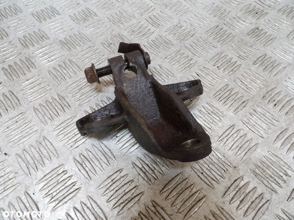 JEEP CHEROKEE KJ ŁAPA MOSTU TYŁ - 4