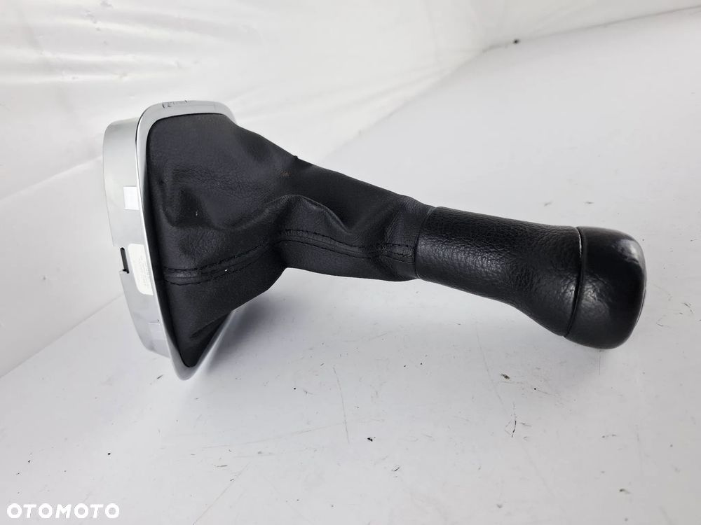 Gałka Mieszek Ramka Lewarka Zmiany Biegów VW Polo 6R 6R0711113D 6R0711456B - 5
