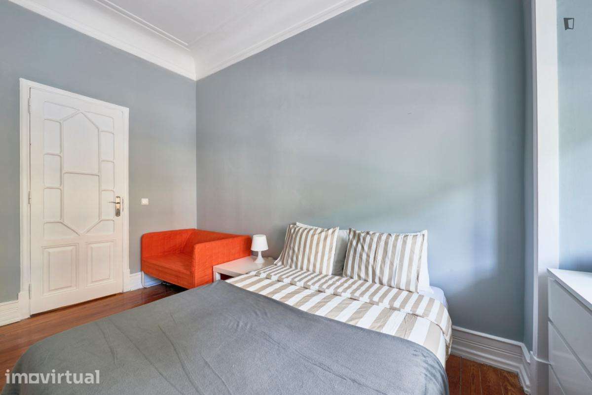 Quarto - localizado em Entrecampos Lisbon - Grande imagem: 5/39