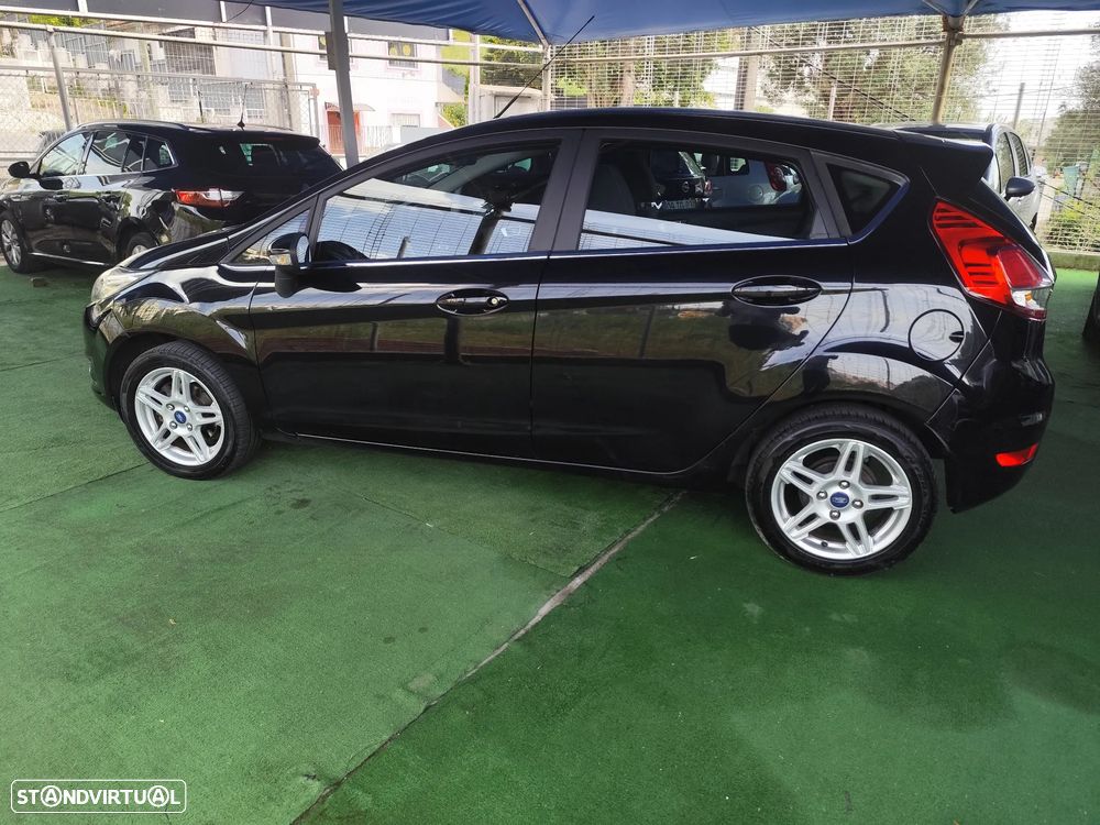 Ford Fiesta 1.5 TDCi Titanium - 8