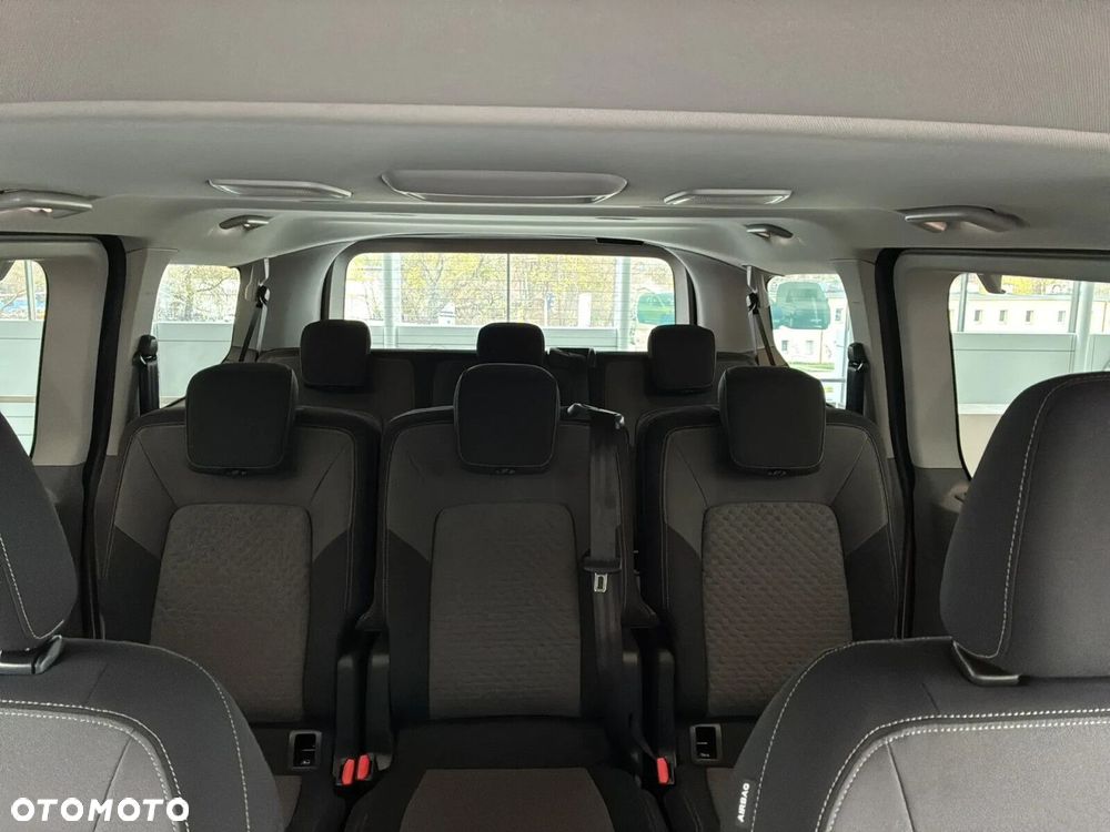 Volkswagen Caravelle - 15