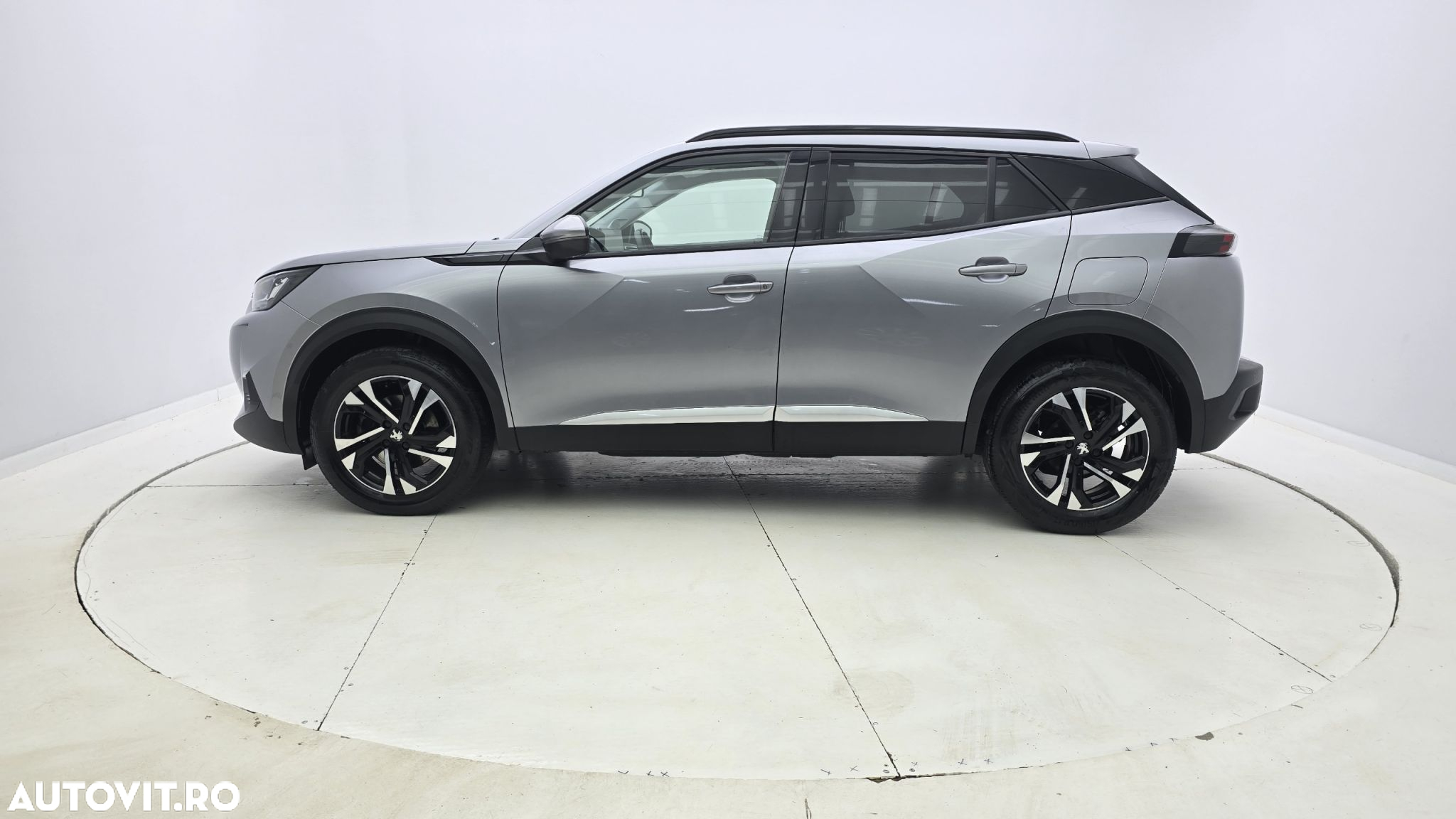 Peugeot 2008 1.5 BlueHDI STT EAT8 Allure - 9