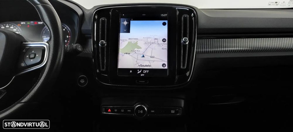 Volvo XC 40 2.0 D3 R-Design Geartronic - 27